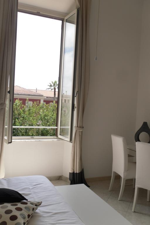 5 Rooms Affittacamere Civitavecchia Phòng bức ảnh