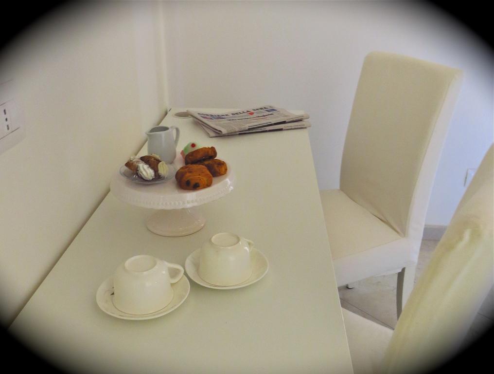 5 Rooms Affittacamere Civitavecchia Ngoại thất bức ảnh